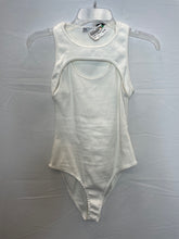 Load image into Gallery viewer, Zara White Bodysuit- Small
