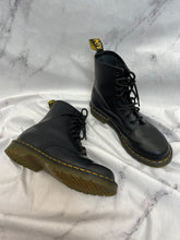 Load image into Gallery viewer, Dr. Marten&#39;s Black Combat Boots- W9
