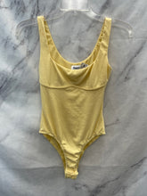 Load image into Gallery viewer, Princess Polly Yellow Bodysuit- Small
