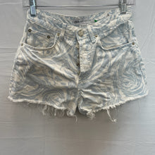 Load image into Gallery viewer, Zara Marble Print Shorts- 3/4
