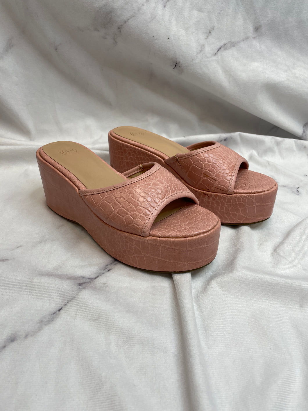 Urban Outfitters Pink Crocodile Print Platform Sandals- 8