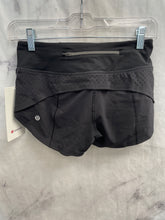 Load image into Gallery viewer, Lululemon Black Athletic Shorts NWT- US0
