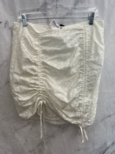 Load image into Gallery viewer, Princess Polly White Cinched Skirt- US12
