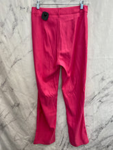 Load image into Gallery viewer, Pretty Little Thing Pink Trouser Pants NWT- US6
