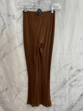 Load image into Gallery viewer, Princess Polly Brown Flare Pants- US0
