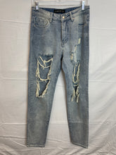 Load image into Gallery viewer, Medium/Light Wash Distressed Lioness Jeans-Medium
